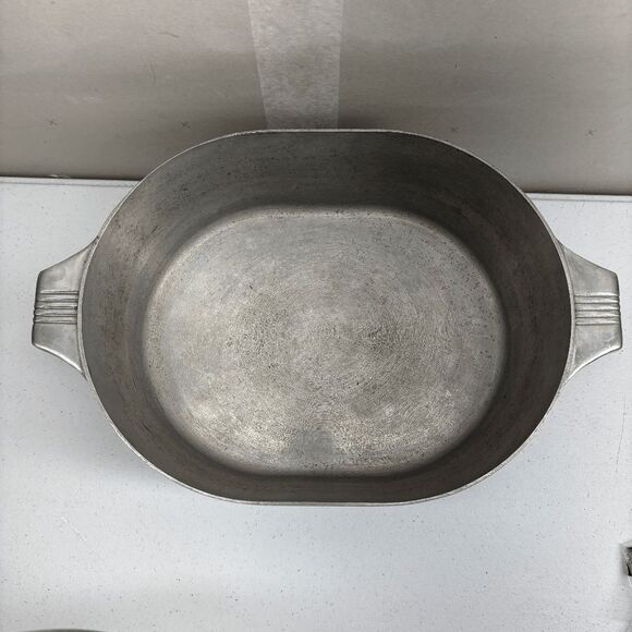 Vintage 1960s Magnalite Roaster Wagner Ware Sidney O 4265-P Aluminum with Trivet - Picture 11 of 16